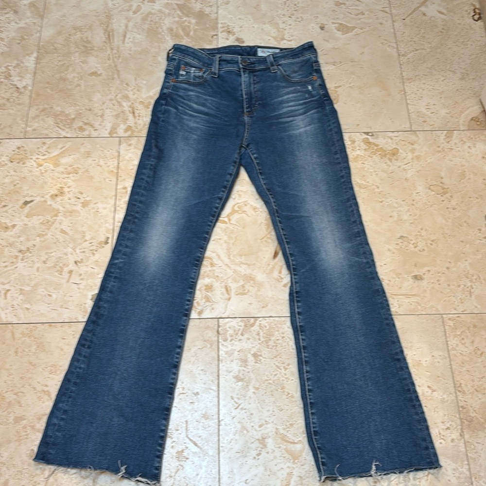 AG Farrah boot cut size 28 EUC